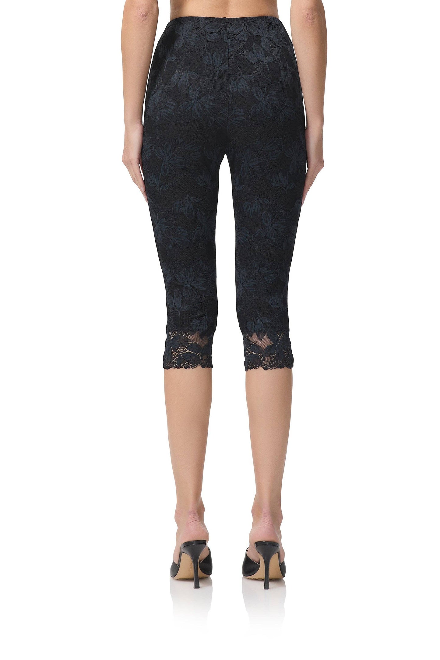 Mikeala Lace Capri