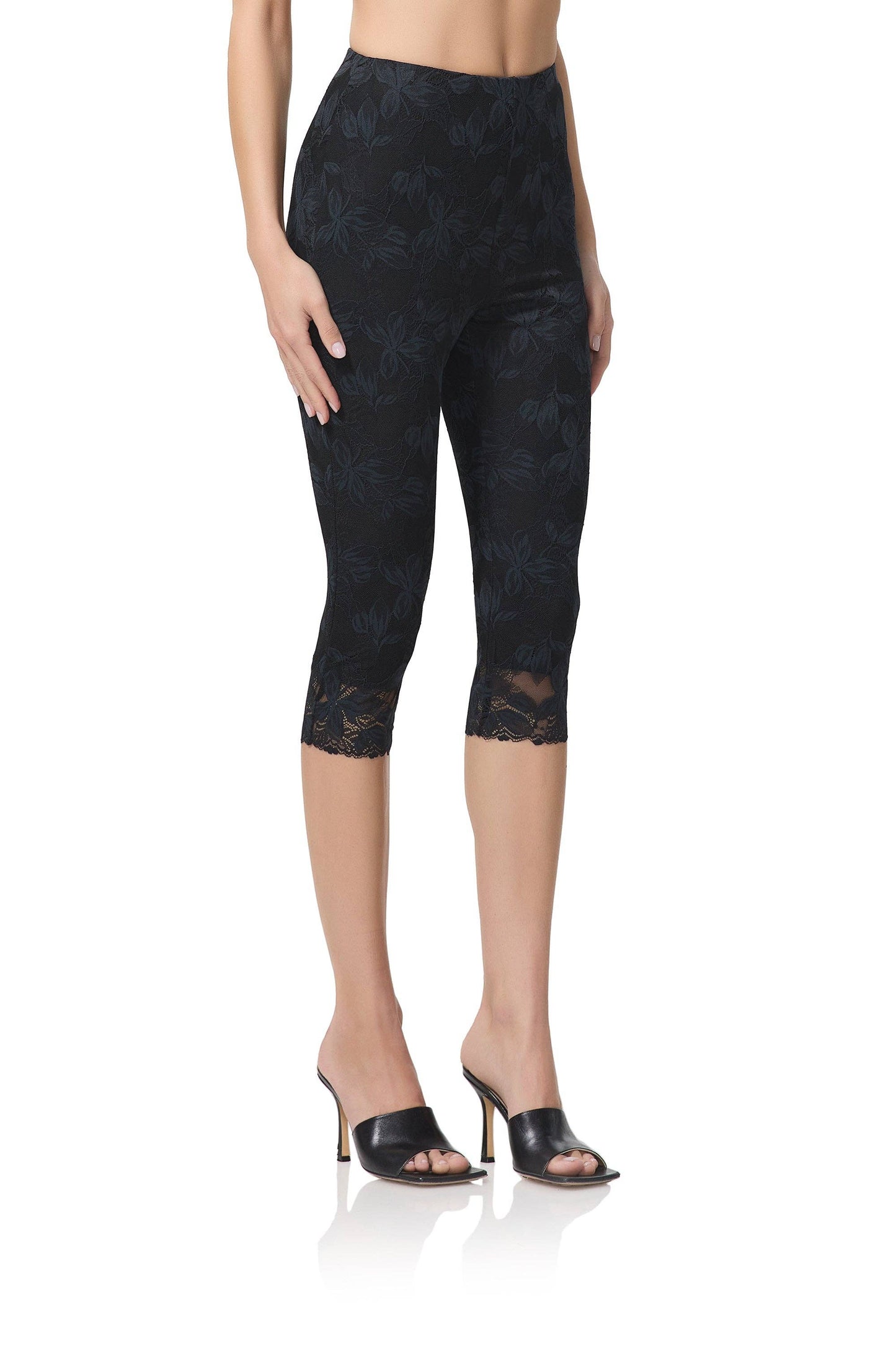 Mikeala Lace Capri