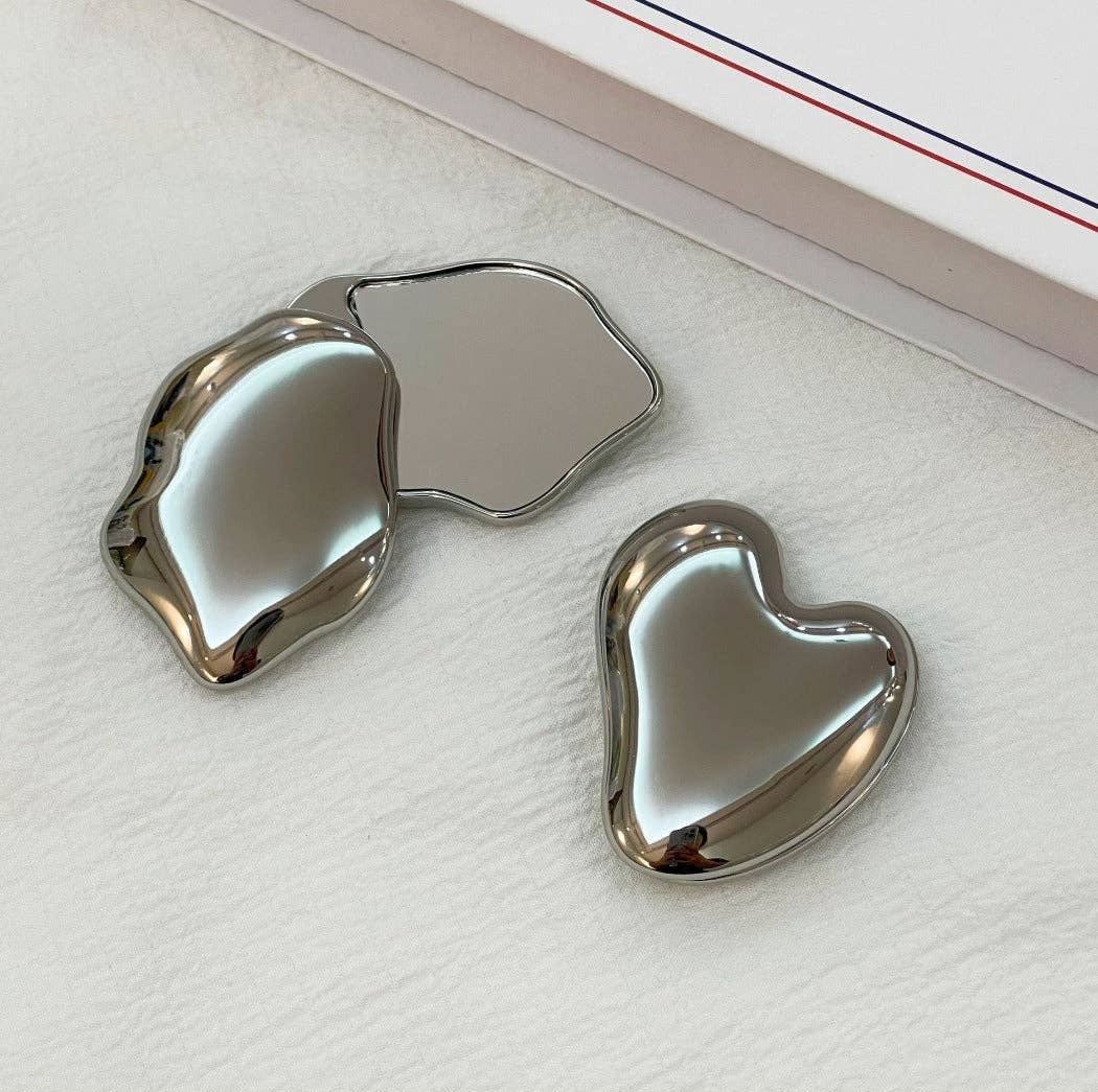 Heart Compact Mirror